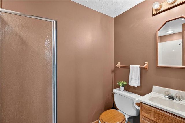 1296 Blue Heron Trail, Shakopee, MN 55379