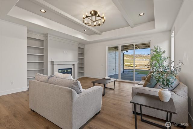 910 Racine Springs Drive, Wenatchee, WA 98801