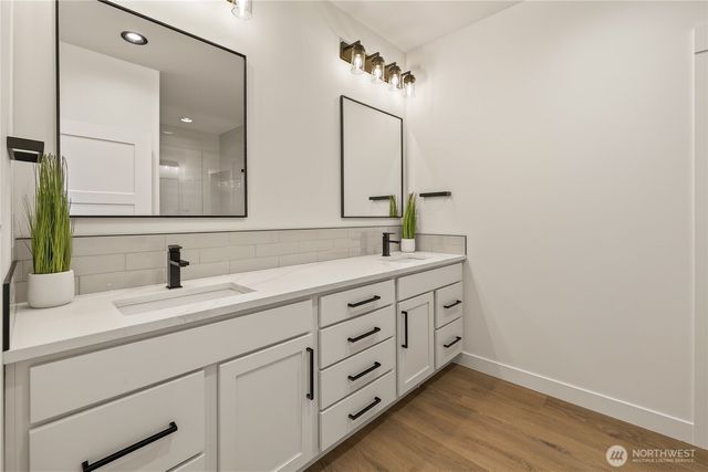 910 Racine Springs Drive, Wenatchee, WA 98801