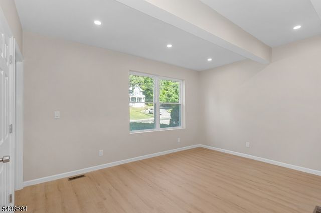 108 NJ-23 S, Hamburg Boro, NJ 07419