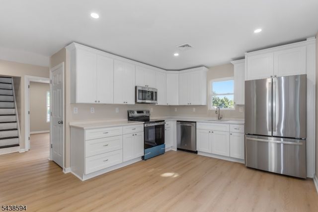 108 NJ-23 S, Hamburg Boro, NJ 07419