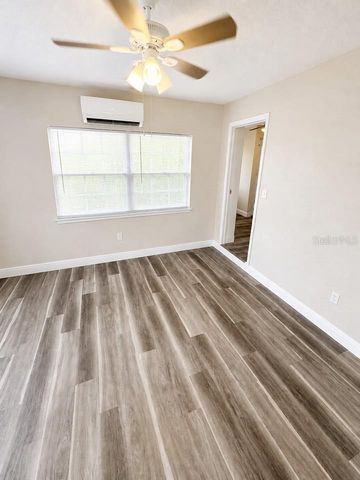 220 13TH AVENUE W, Bradenton, FL 34205