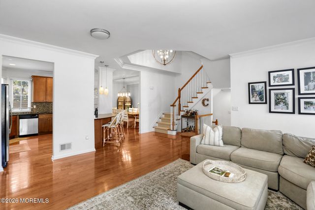 16 Mariners Bend, Brielle, NJ 08730