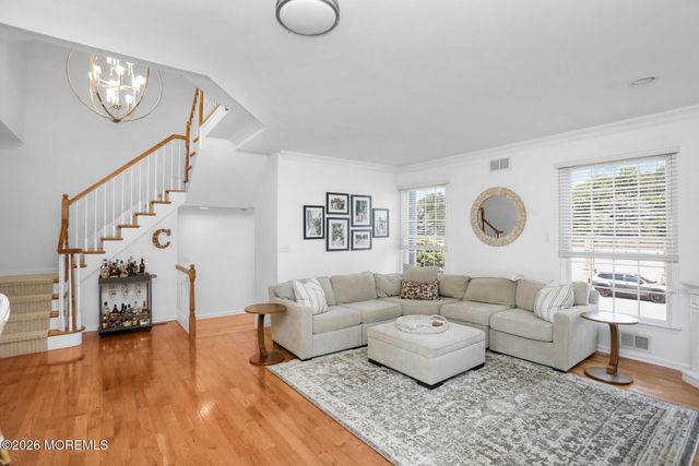 16 Mariners Bend, Brielle, NJ 08730