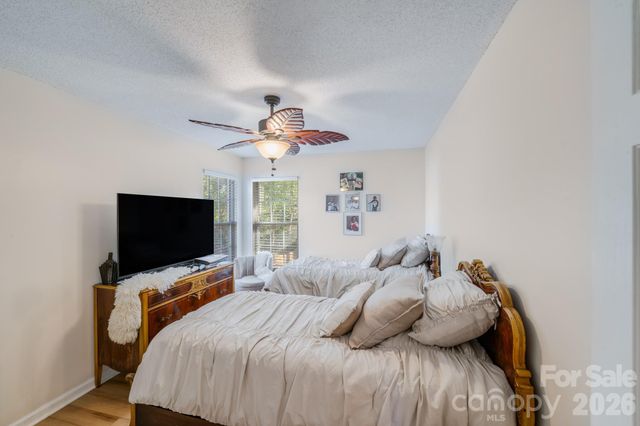 6101 Skyline Drive, Charlotte, NC 28269