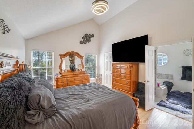 6101 Skyline Drive, Charlotte, NC 28269