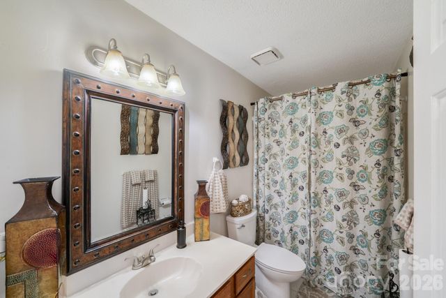 6101 Skyline Drive, Charlotte, NC 28269