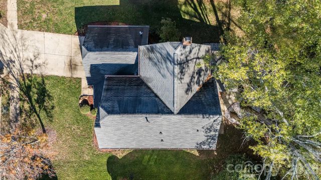 6101 Skyline Drive, Charlotte, NC 28269