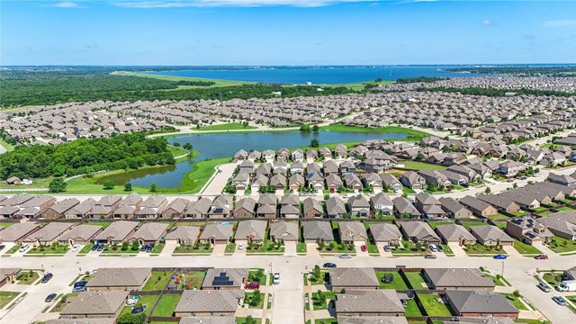 2300 Torch Lake Drive, Forney, TX 75126