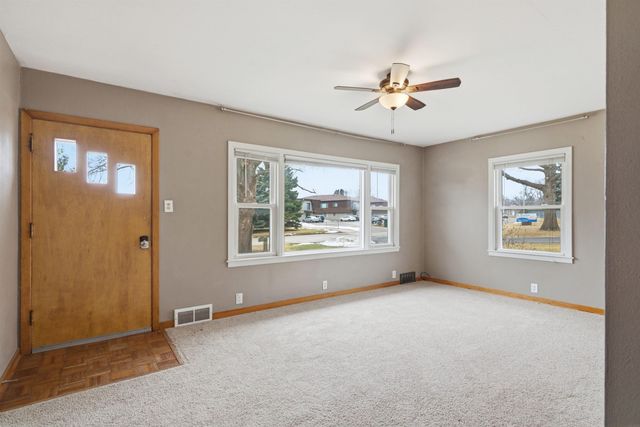 3230 Terrace Drive, Cedar Falls, IA 50613