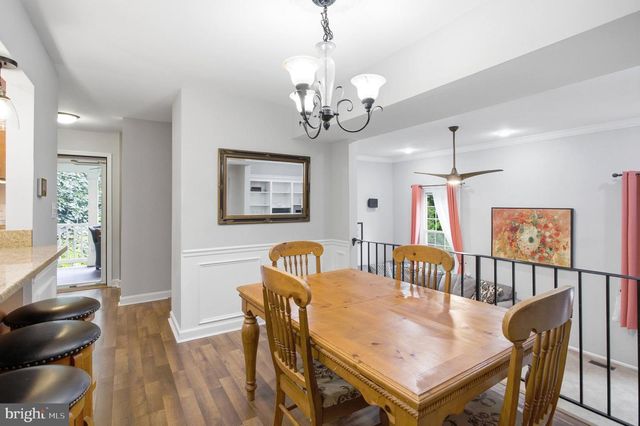 8402 UXBRIDGE CT, Springfield, VA 22151