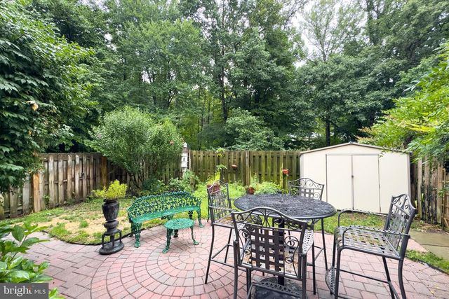 8402 UXBRIDGE CT, Springfield, VA 22151