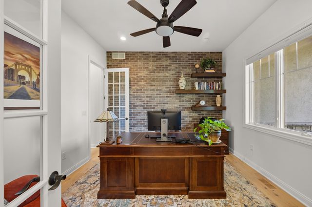 3965 Black Bear Pointe, Waukee, IA 50263