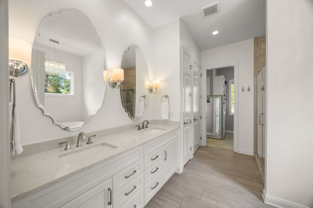 3965 Black Bear Pointe, Waukee, IA 50263