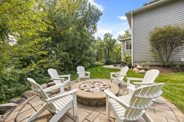 3965 Black Bear Pointe, Waukee, IA 50263