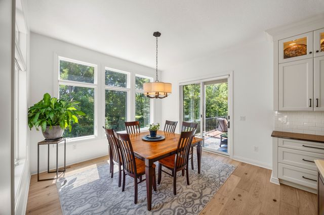 3965 Black Bear Pointe, Waukee, IA 50263