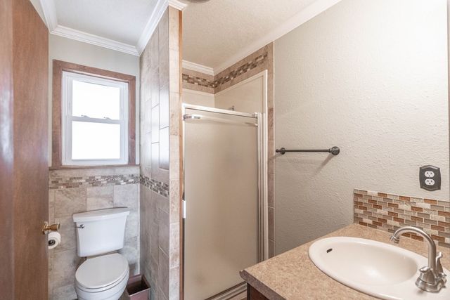 705 NE Fifth St, Andrews, TX 79714