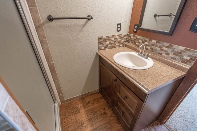 705 NE Fifth St, Andrews, TX 79714