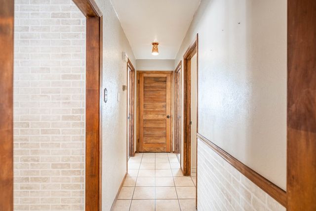 705 NE Fifth St, Andrews, TX 79714