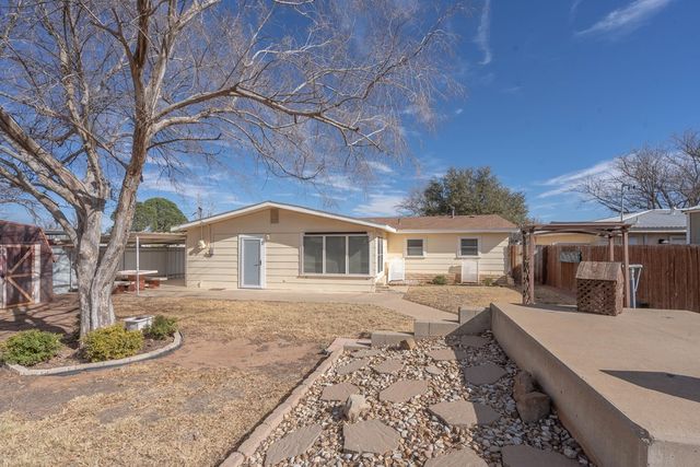 705 NE Fifth St, Andrews, TX 79714