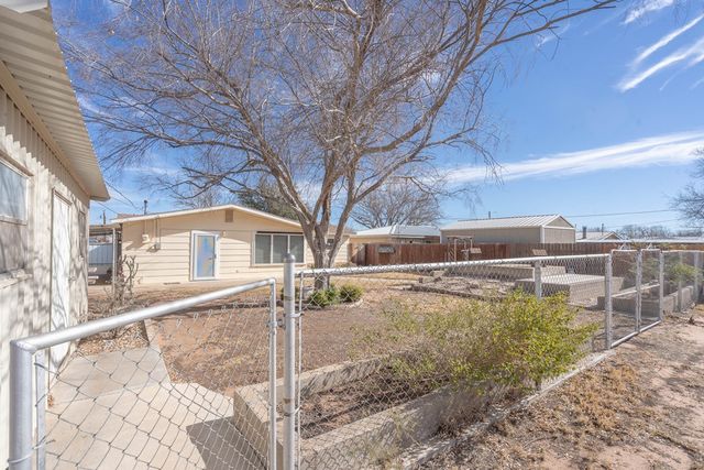 705 NE Fifth St, Andrews, TX 79714