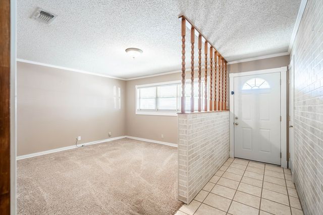 705 NE Fifth St, Andrews, TX 79714