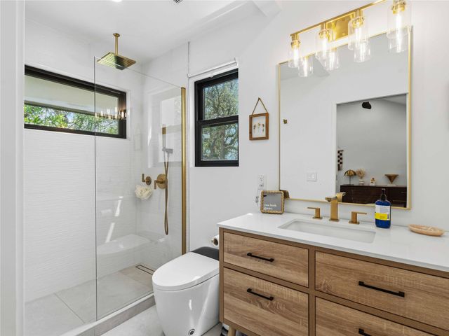 4502 Mountain Path DR, Austin, TX 78759