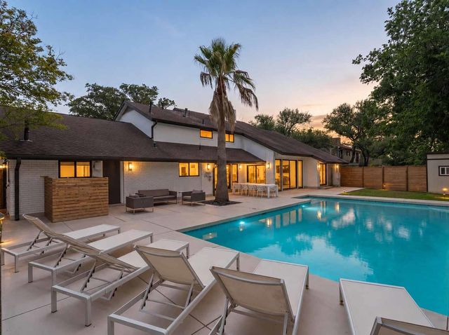 4502 Mountain Path DR, Austin, TX 78759