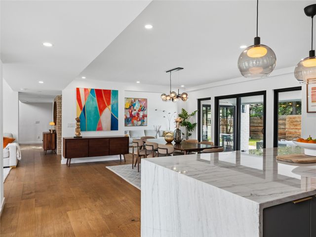 4502 Mountain Path DR, Austin, TX 78759