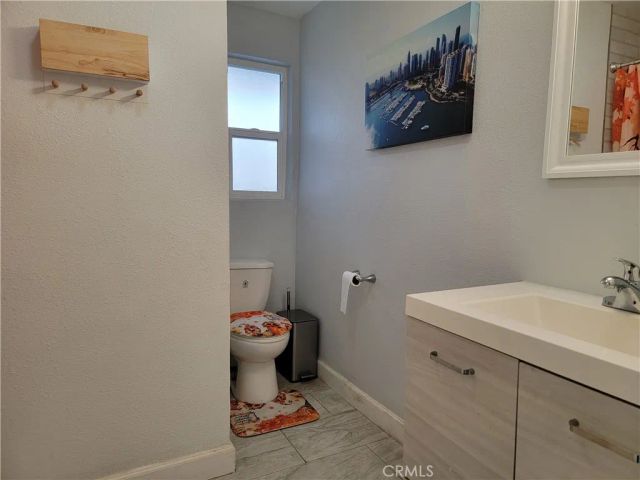 10347 Kalmia Street, Los Angeles, CA 90002