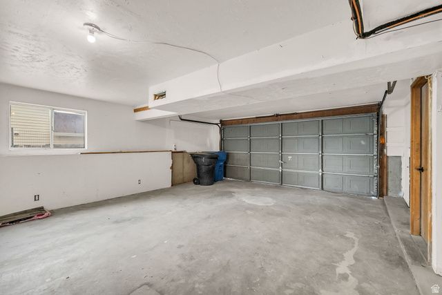 3482 W 5735 S, Taylorsville, UT 84129