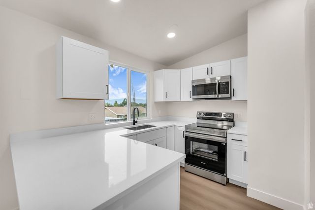3482 W 5735 S, Taylorsville, UT 84129