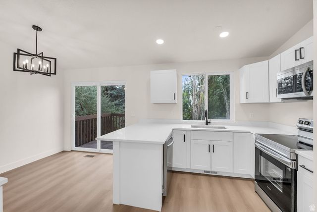 3482 W 5735 S, Taylorsville, UT 84129