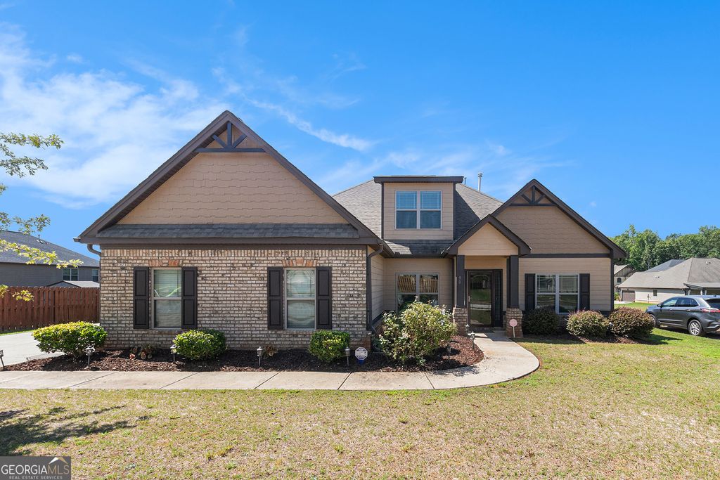 90 Streamside Drive, Covington, GA 30016