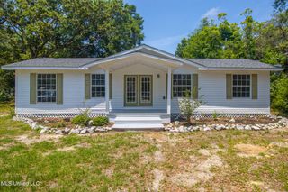 635 Oakleigh Avenue, Gulfport, MS 39507