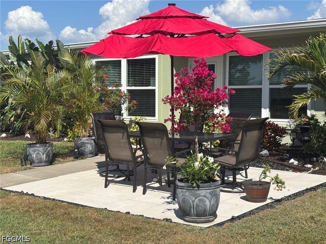 5598 Boynton LN, Fort Myers, FL 33919
