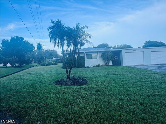 5598 Boynton LN, Fort Myers, FL 33919