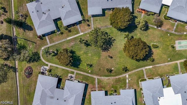 5598 Boynton LN, Fort Myers, FL 33919