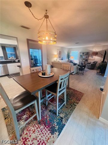 5598 Boynton LN, Fort Myers, FL 33919