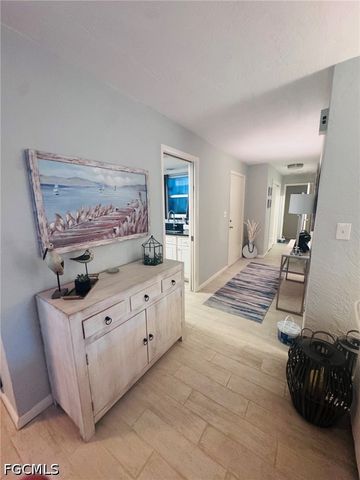 5598 Boynton LN, Fort Myers, FL 33919
