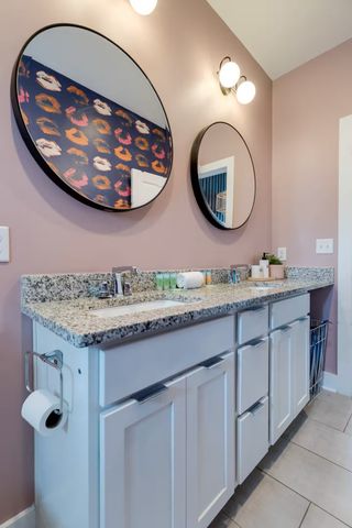 1240 2nd Ave S Apt 3, Nashville, TN 37210