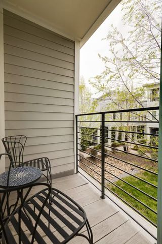 1240 2nd Ave S Apt 3, Nashville, TN 37210