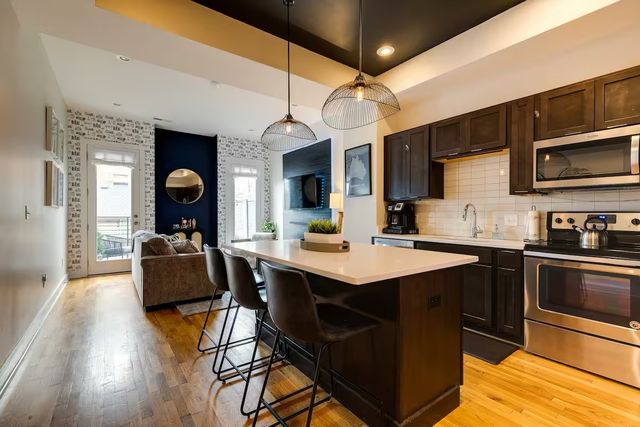 1240 2nd Ave S Apt 3, Nashville, TN 37210