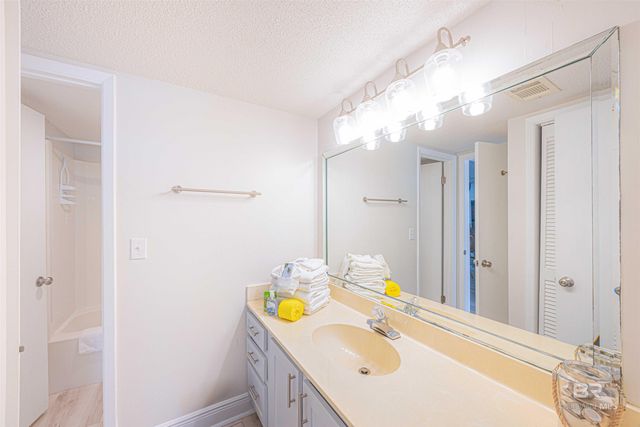 1001 W Beach Boulevard 83, Gulf Shores, AL 36542