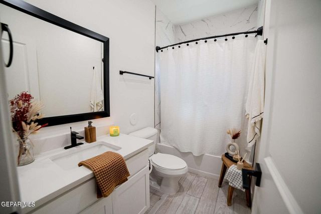 14848 Jack White Avenue, El Paso, TX 79938