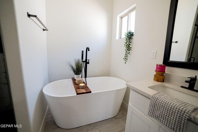 14848 Jack White Avenue, El Paso, TX 79938