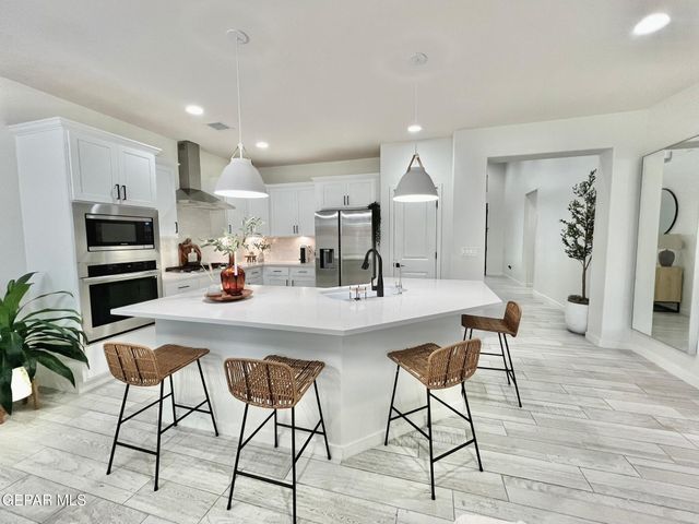 14848 Jack White Avenue, El Paso, TX 79938