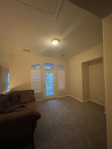 1040 La Rue Street, Houston, TX 77019