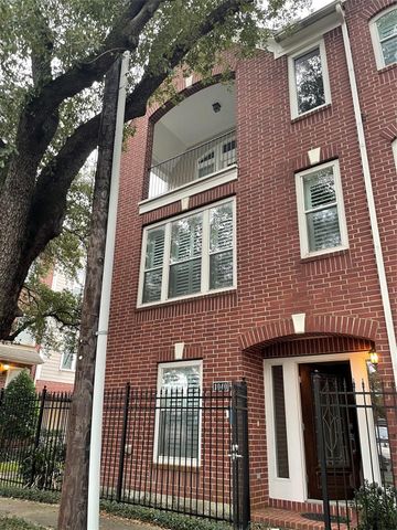 1040 La Rue Street, Houston, TX 77019