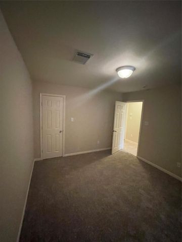 1040 La Rue Street, Houston, TX 77019